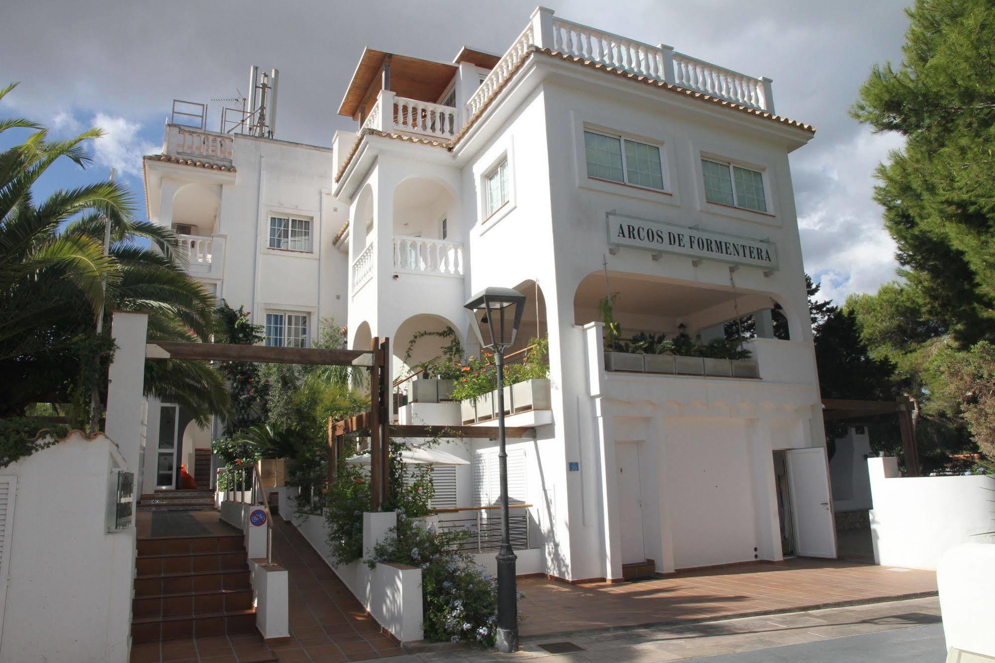Hotel Arcos De Formentera Es Pujols Exteriér fotografie